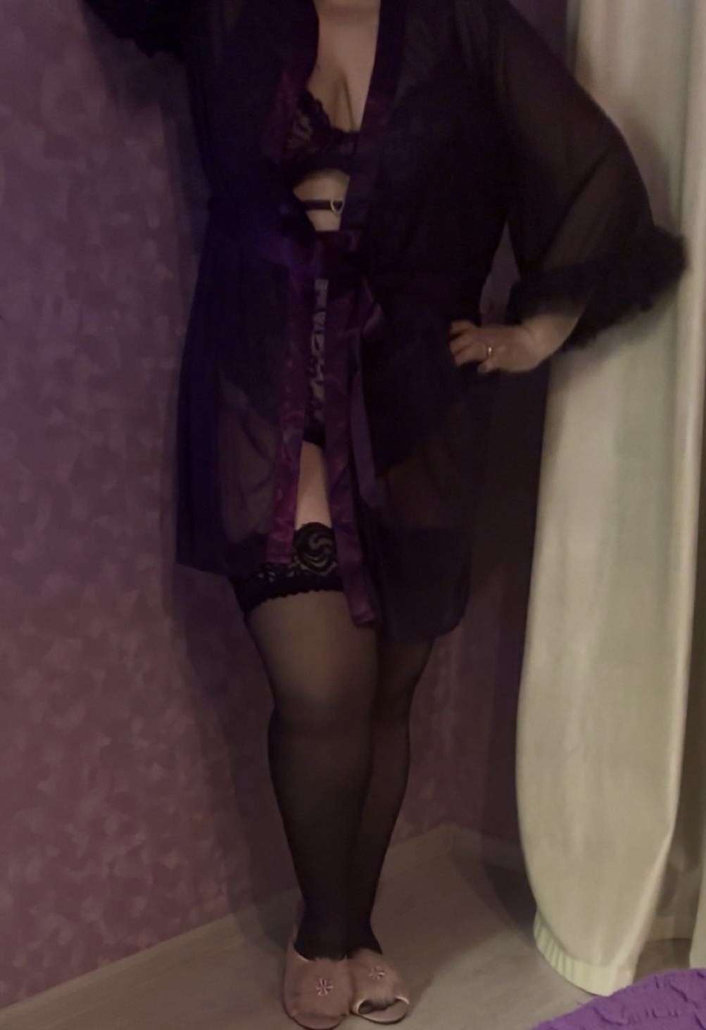 Девушка по вызову Инна пышная сделает качественно окончание на грудь и позовет в гости