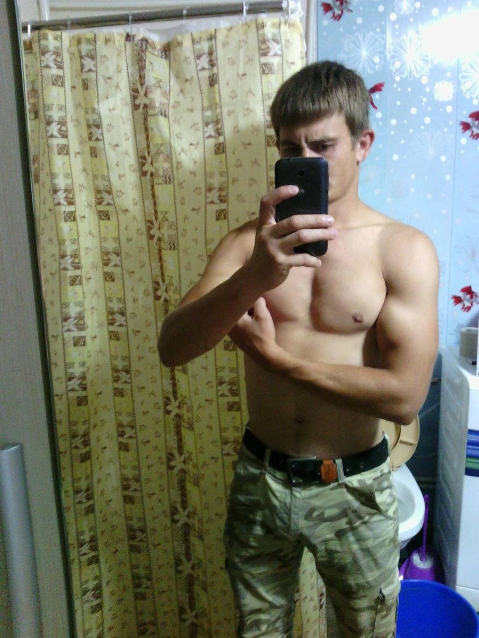 Девушка по вызову Антошка стройная сделает профессионально групповой секс и позовет в гости в Любой район