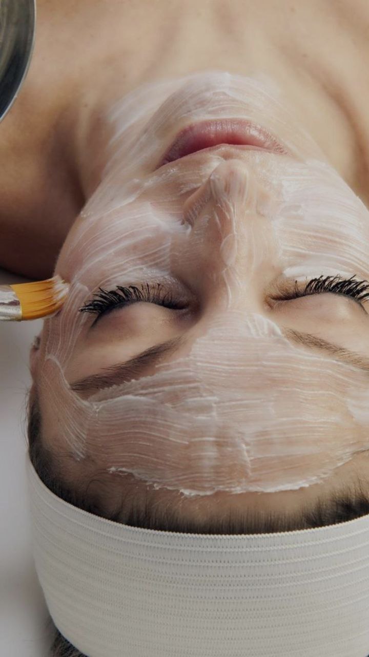 Девушка по вызову Ирина 25 лет сделает нежно тайский массаж и примет у себя