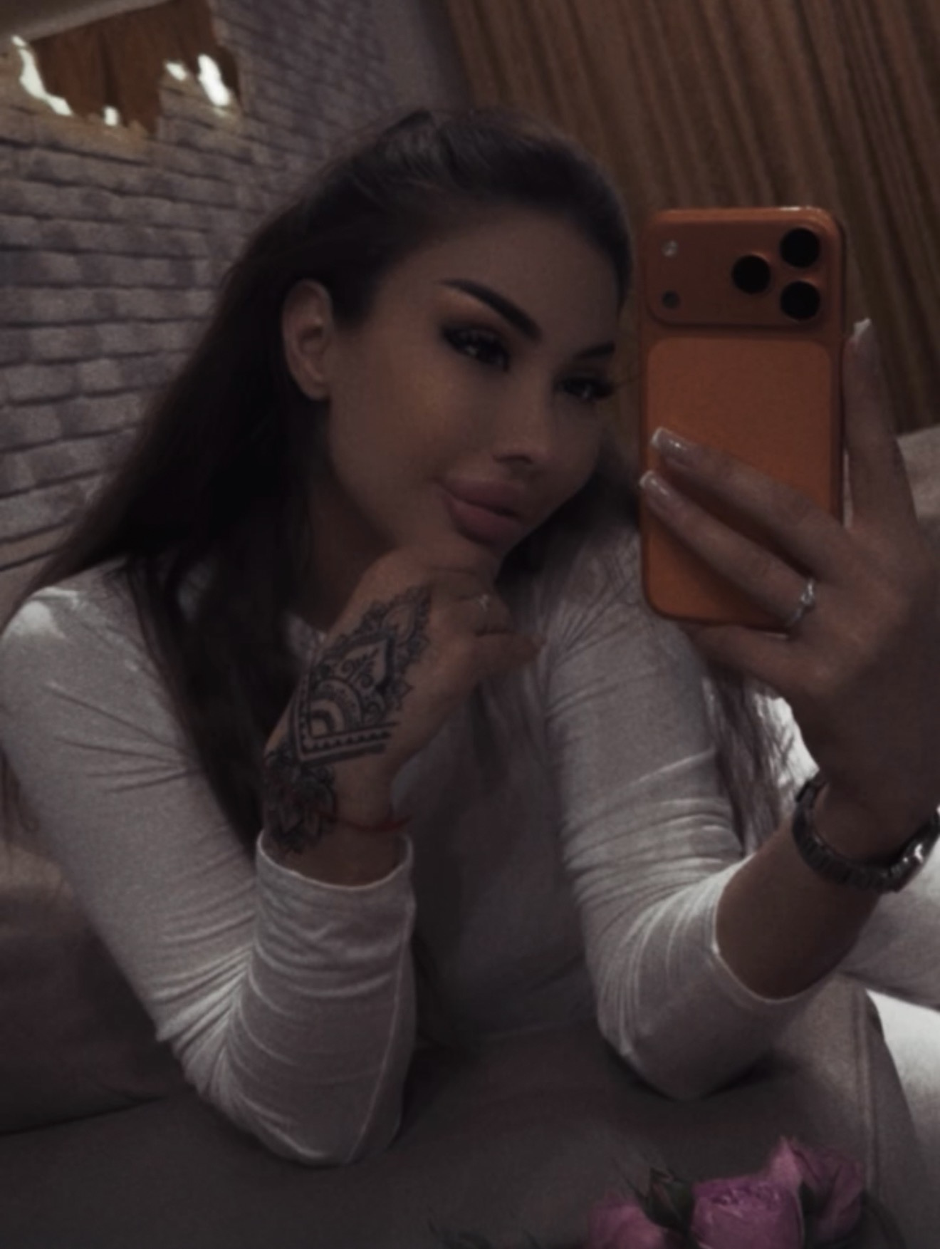 Эскорт Тея 26 лет сделает с удовольствием госпожа и позовет в гости в Район - Южный обход