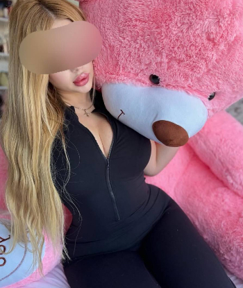 Девушка по вызову Яночка с 3 размером груди сделает профессионально окончание в рот и позовет в гости